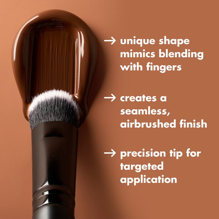 Tap & Blend Concealer Brush, 