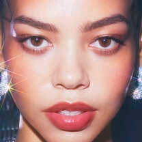 Glow Reviver Lip Oil Glimmer, Divine Wine - Berry + Pink Pearl