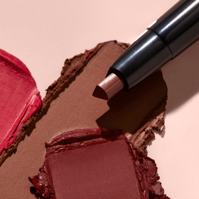 Lip Pencil in Light Brown