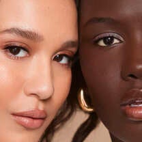 Soft Glam Satin Foundation, 31 Medium Neutral - medium with neutral undertones