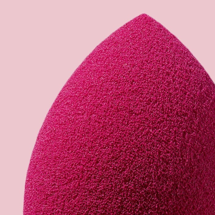 Close Up Face Makeup Sponge