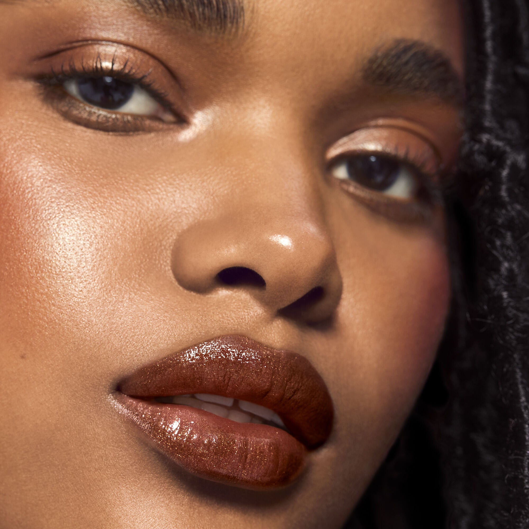 O FACE Shimmer Balm, 