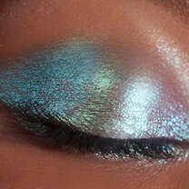 Duochrome Liquid Eyeshadow, Mer-mazing (Metallic Blue/Green)